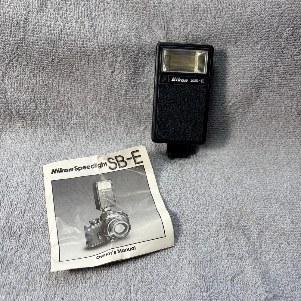 Nikon Speedlight SB-E Shoe Mount Xenon Flash for Nikon EM FE FM Not Tested